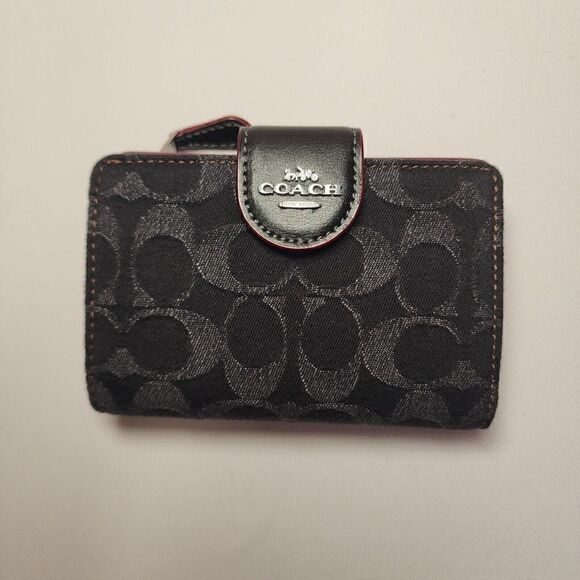 NWT Coach CP435 Medium Corner Zip Wallet In Signature Denim Black - Picture 1 of 4